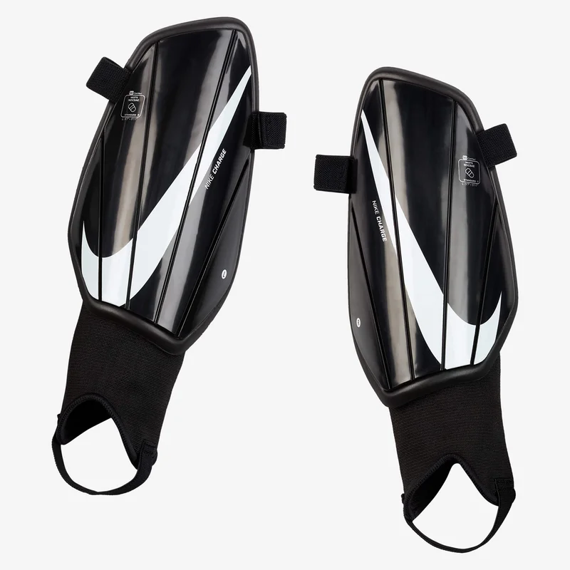 Nike Men's Charge Football Shinguards